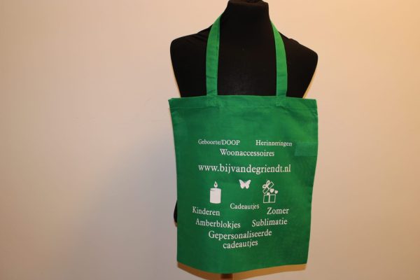Personaliseerbare katoenen tas in groen of beige